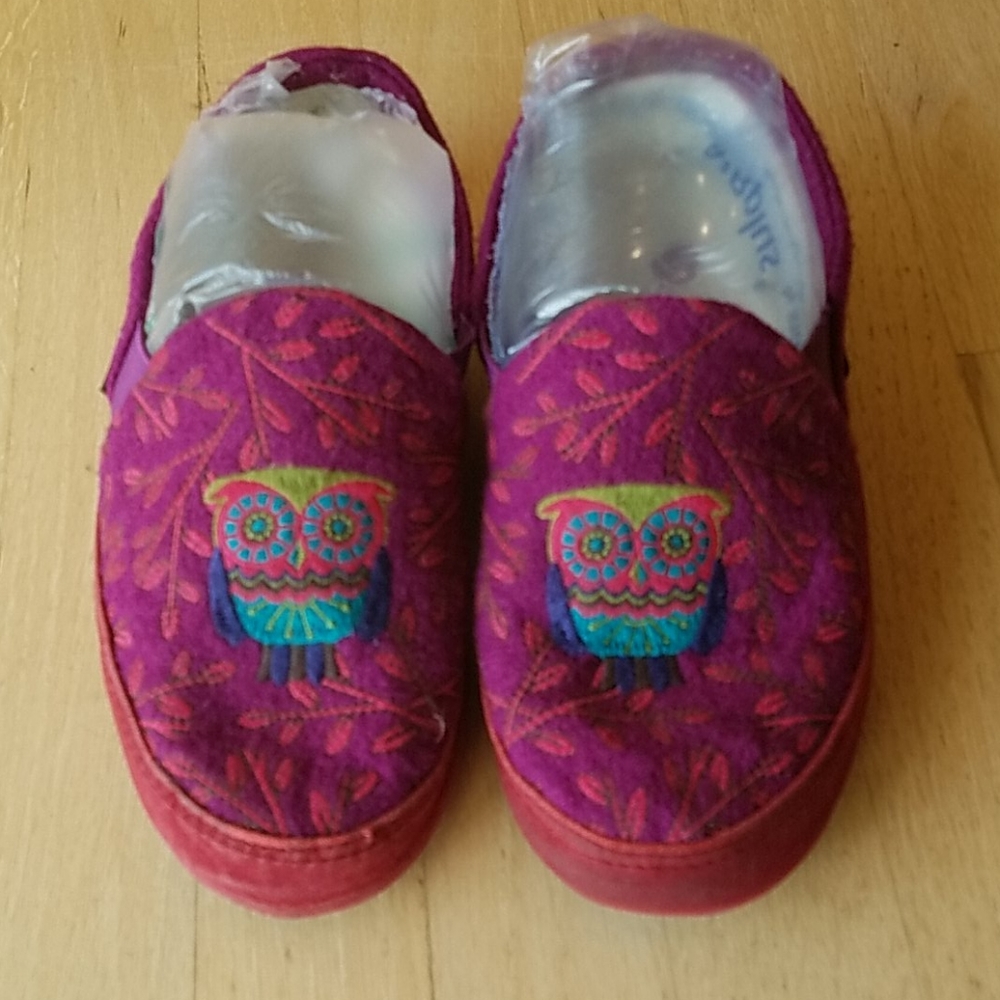 Acorn wool felt slippers